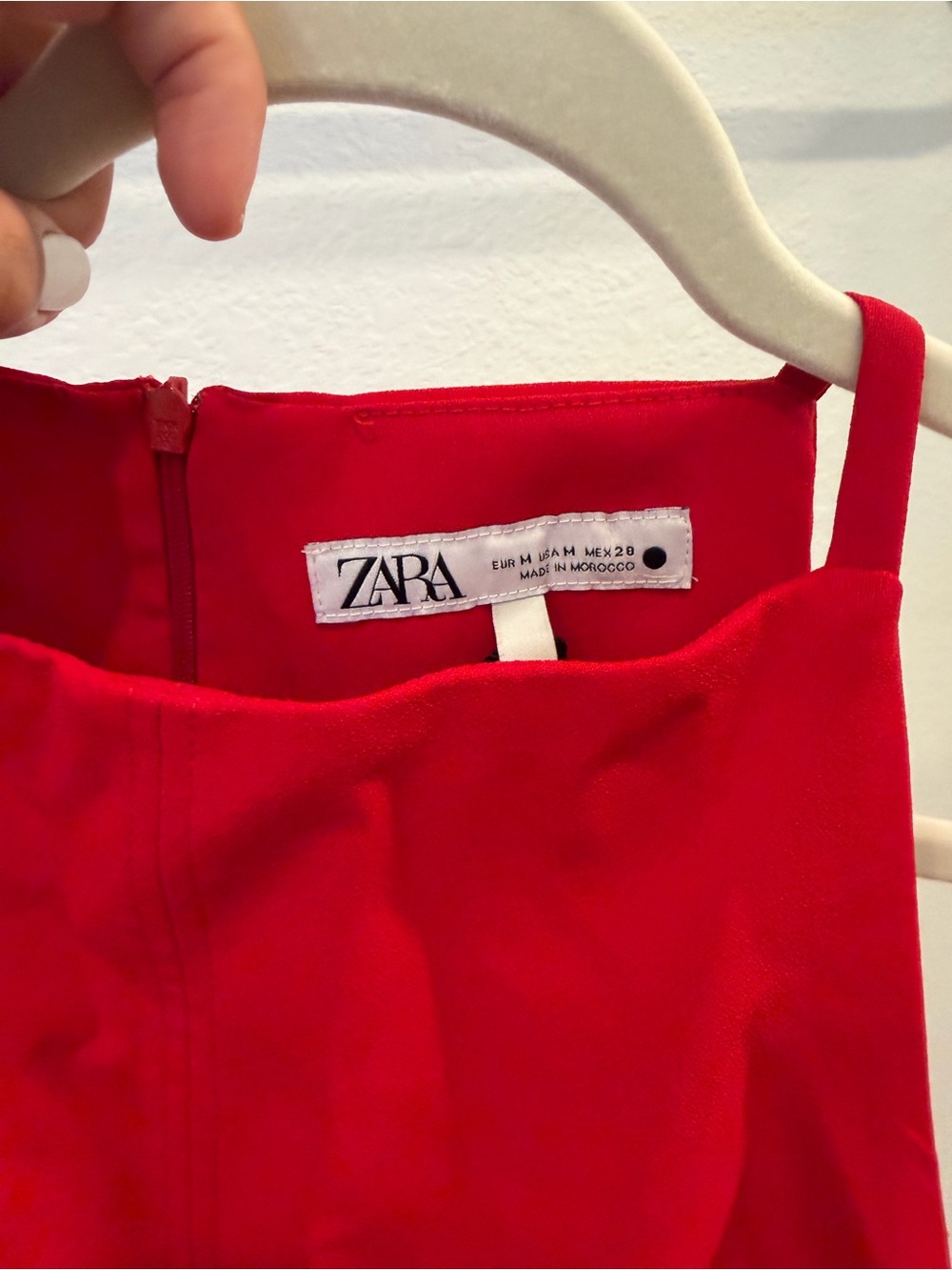 Red Zara dress size M
